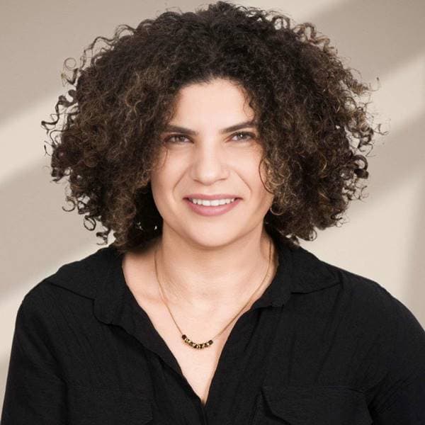 אפרת נגר שמואלי, טיפול באכילה רגשית, טיפול פסיכולוגי, טיפול CBT מטפל זוגי ומשפחתי, מטפל CBT, פסיכותרפיסט